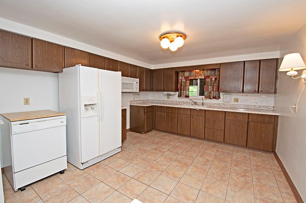 604 Fleming Road Sarver, PA 16055 - Photo 6 of 24