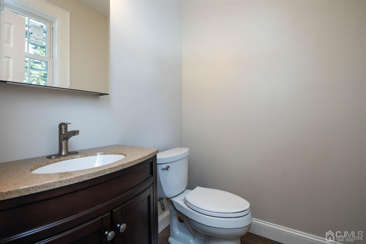 369 Franklin Road North Brunswick, NJ 08902 - Photo 22 of 33 Gallery Image 22