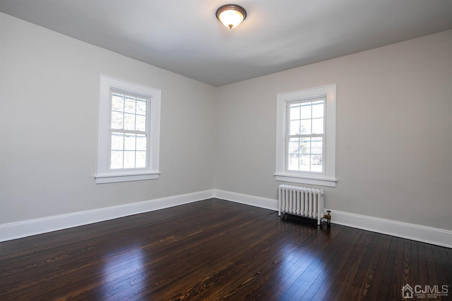 369 Franklin Road North Brunswick, NJ 08902 - Photo 26 of 33 Gallery Image 26
