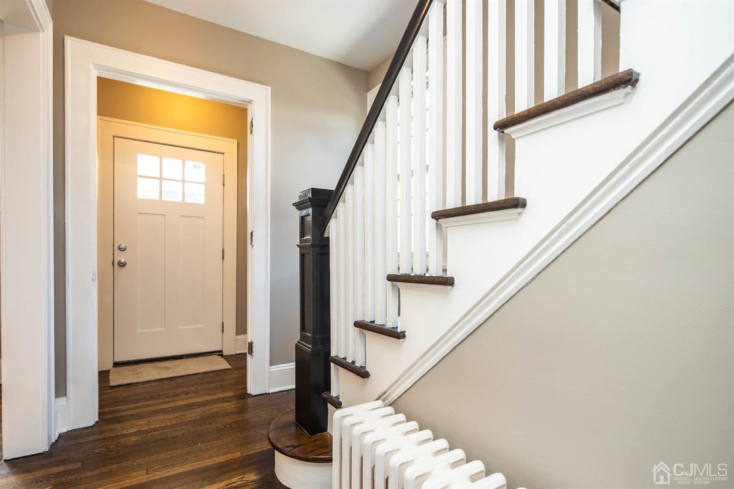 369 Franklin Road North Brunswick, NJ 08902 - Photo 6 of 33 Gallery Image 6