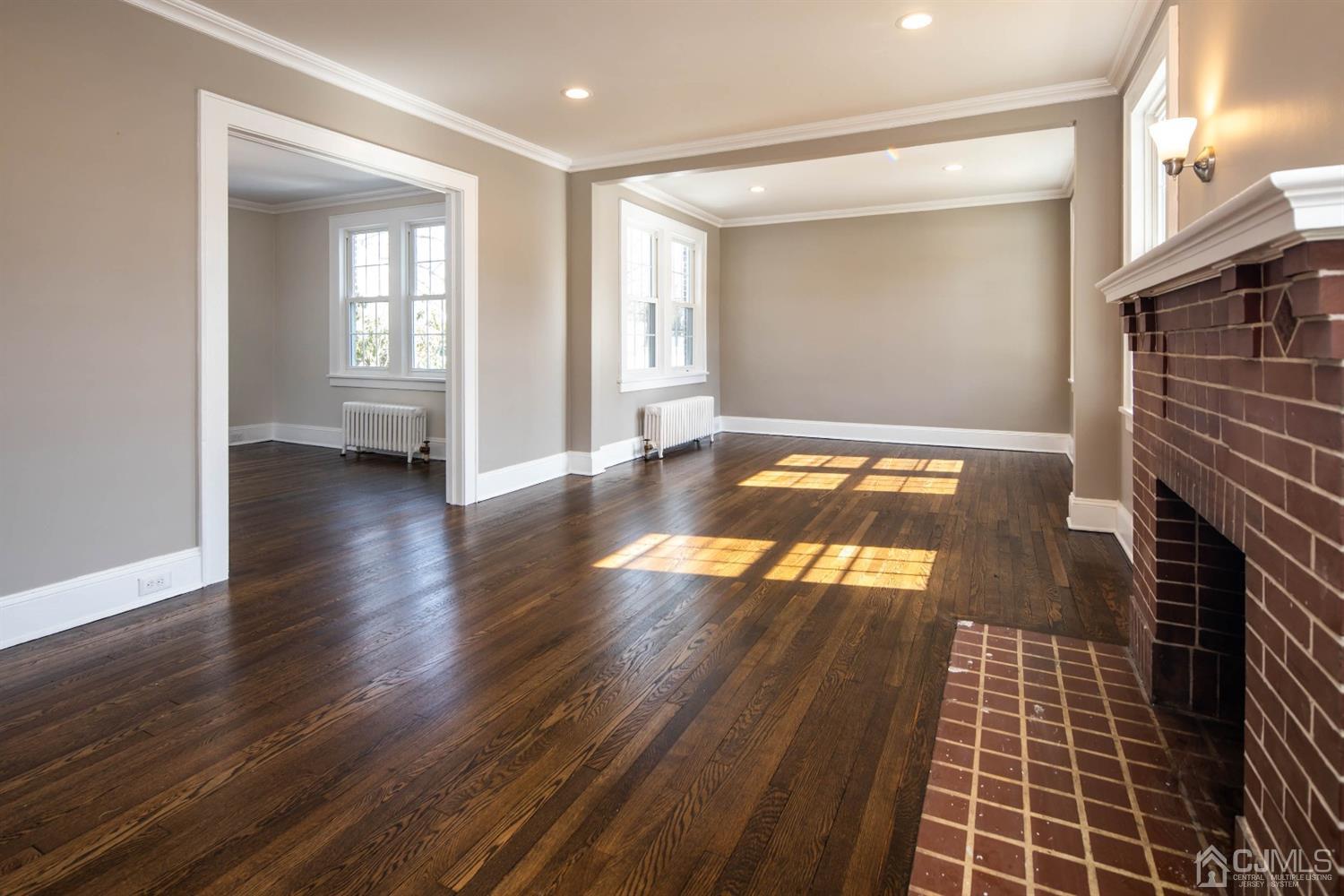 369 Franklin Road North Brunswick, NJ 08902 - Photo 8 of 33 Gallery Image 8