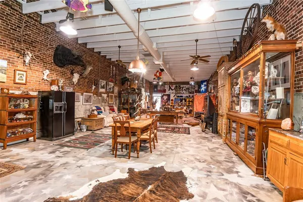 $345,000 | 316 Clay Street, Nocona, TX 76255