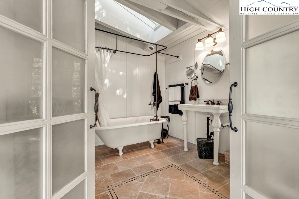 133 Wild Apple Drive Blowing Rock, NC 28605 - Photo 18 of 41