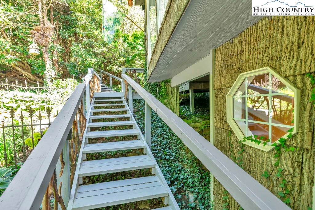 133 Wild Apple Drive Blowing Rock, NC 28605 - Photo 31 of 41
