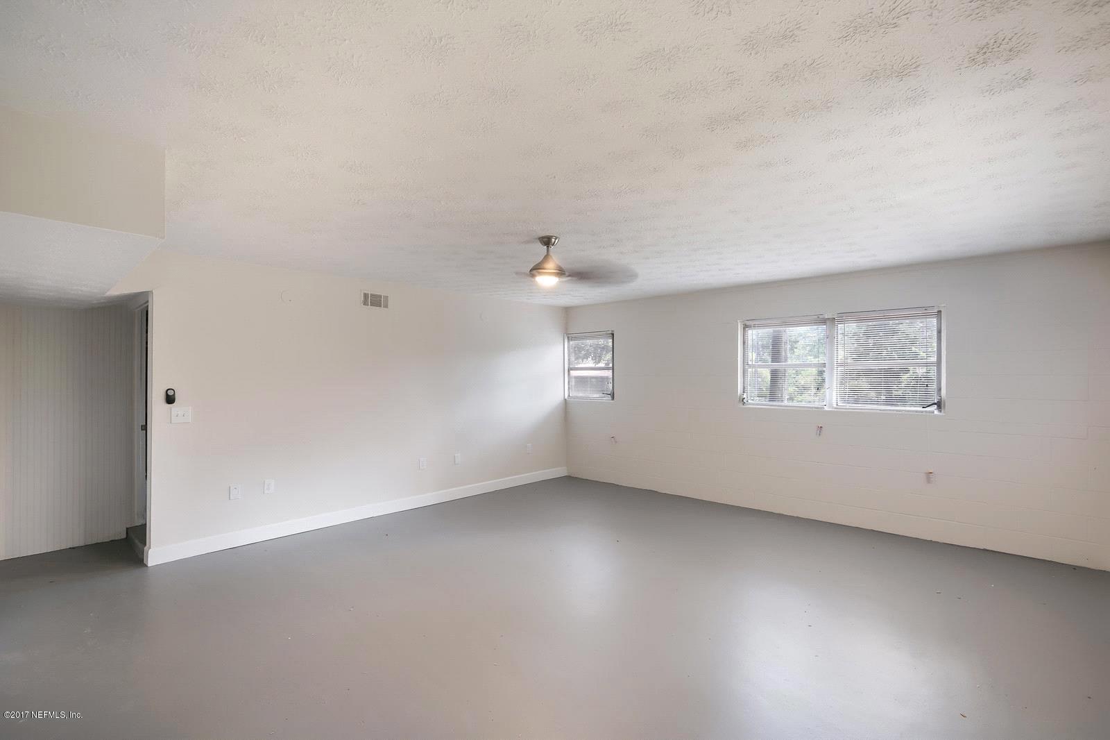 944 Chapeau Road Jacksonville, FL 32211 - Photo 9 of 25 9 Bonus Room