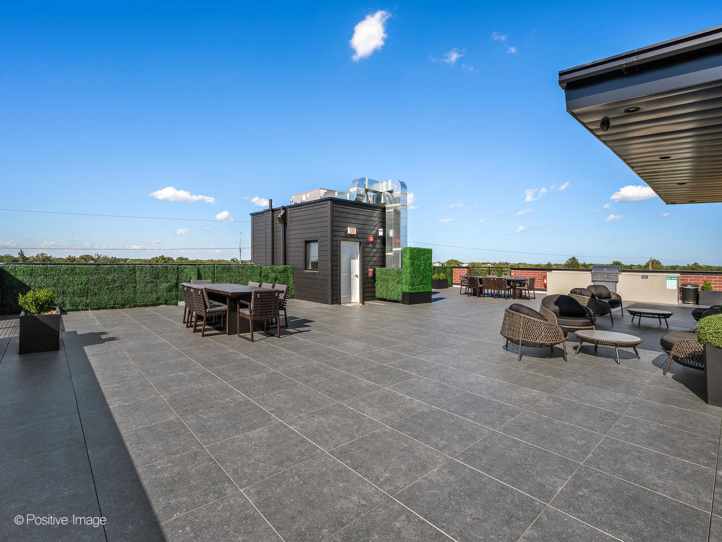 2811 Thatcher Avenue, Unit 301 River Grove, IL 60171 - Photo 31 of 39 a view of a terrace with sitting area