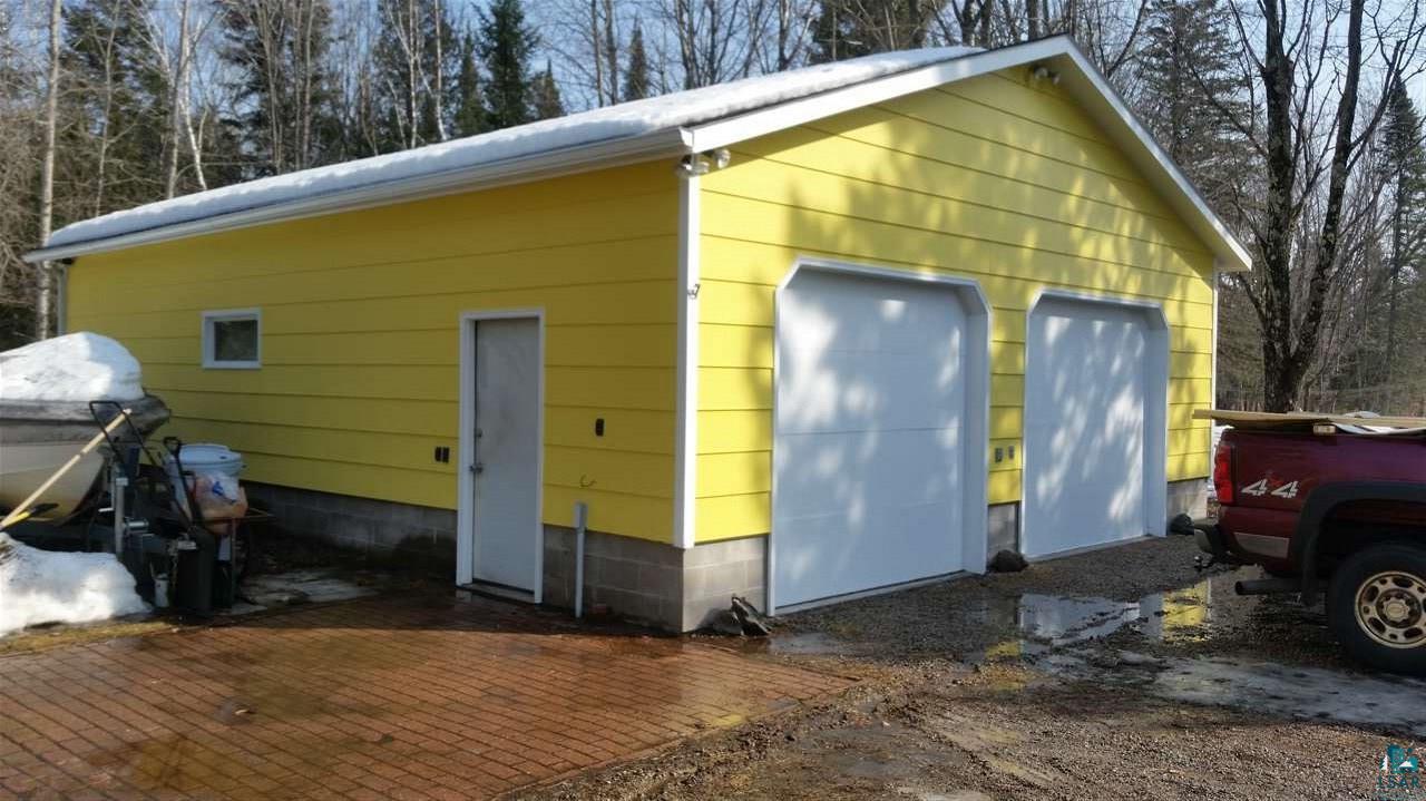 4634 Midway Road Hermantown, MN 55811 - Photo 9 of 31 Garage