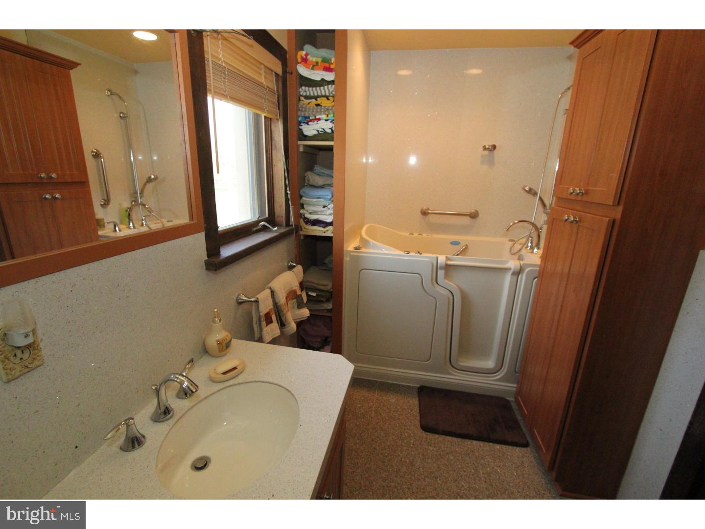 71 Carranza Road Tabernacle, NJ 08088 - Photo 17 of 23 Master Bathroom