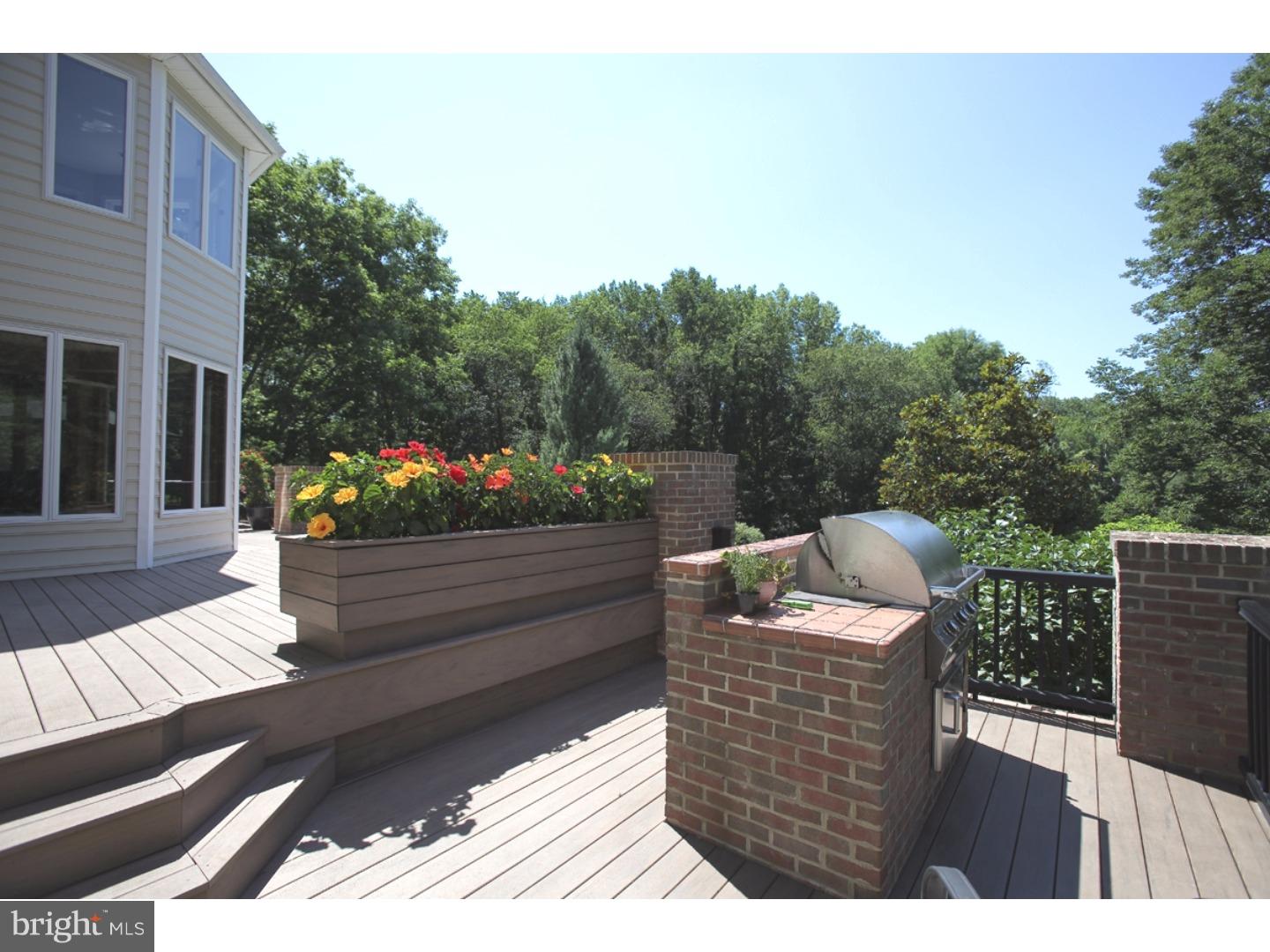 138 E Road Doylestown, PA 18901 - Photo 23 of 25 Deck