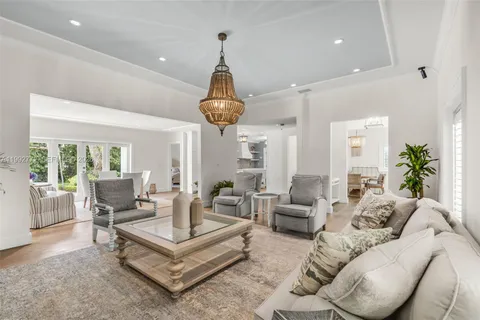 $20,000 | 1550 Taragona Drive, Coral Gables, FL 33134