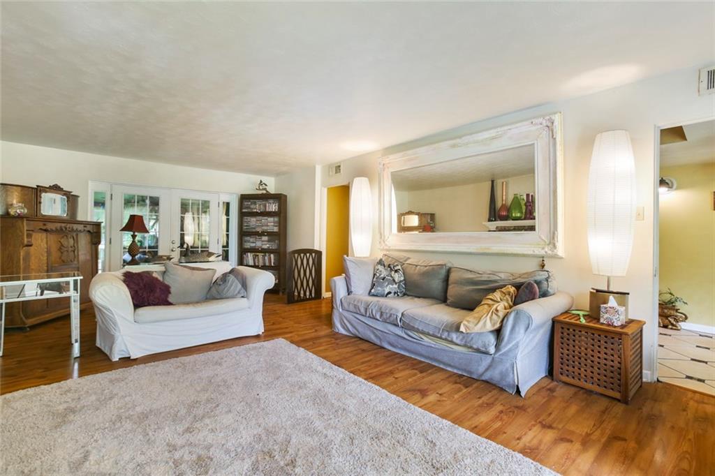 105 Hazel Drive River Ridge, LA 70123 - Photo 4 of 39 Gallery Image 4