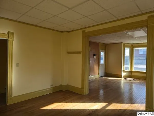 $62,900 | 51 West 4th Street, Dallas City, IL 62330