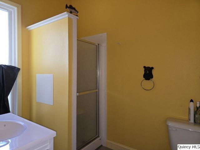 51 West 4th Street Dallas City, IL 62330 - Photo 8 of 25