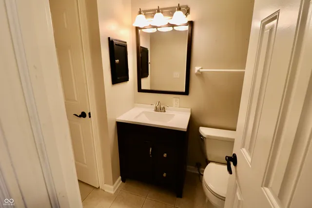 $299,900 | 1689 Nantucket Drive, Cicero, IN 46034