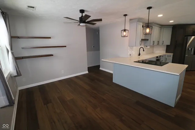 $299,900 | 1689 Nantucket Drive, Cicero, IN 46034