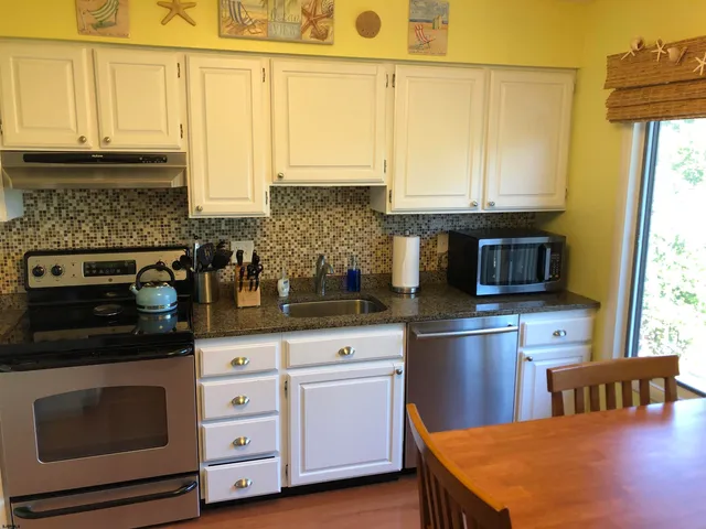 $3,750 | 23 Surfside Road, Unit 23, Brigantine, NJ 08203