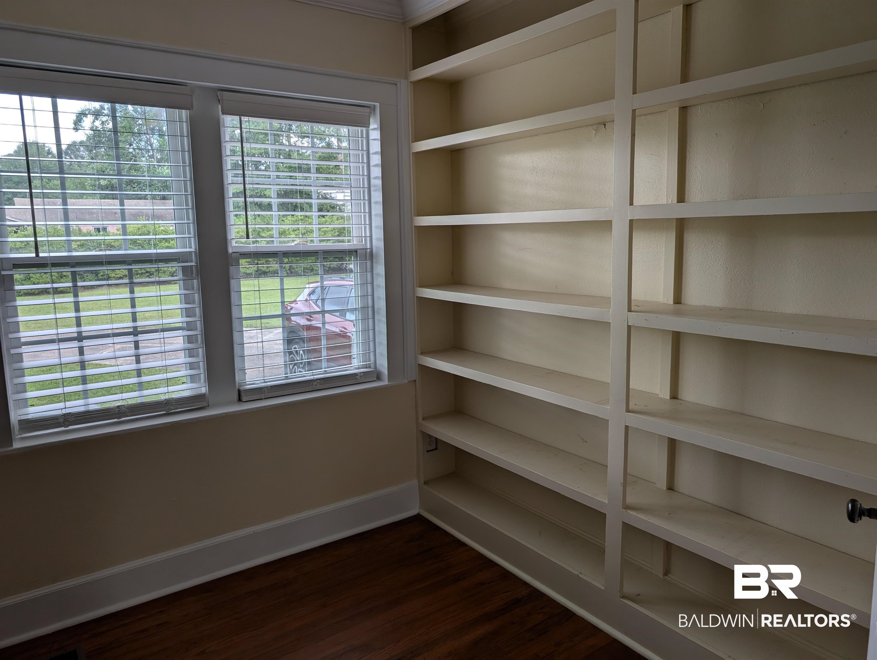 1405 Escambia Avenue Brewton, AL 36426 - Photo 4 of 16 View of pantry