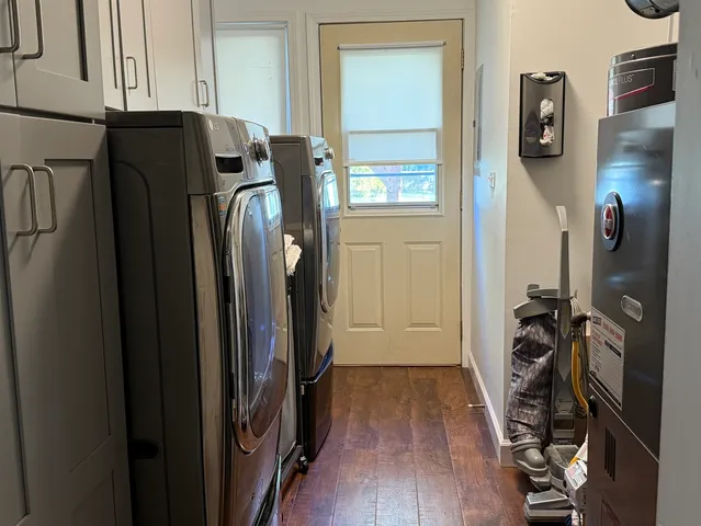 $395,000 | 550 Norridge Lane, Hoffman Estates, IL 60169