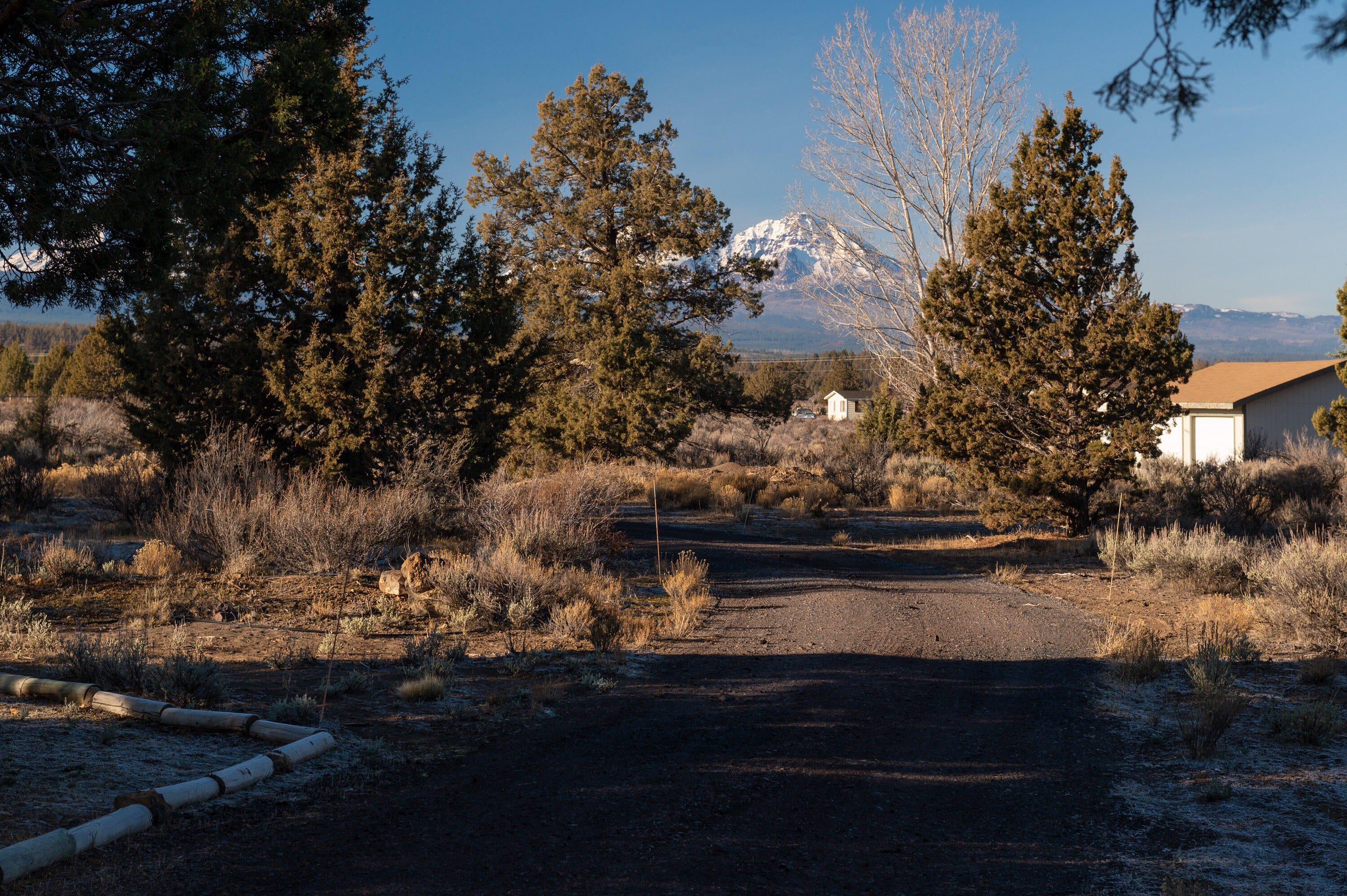 66828 Lance Road Bend, OR 97703 - Photo 36 of 45 TPark_0488_120321