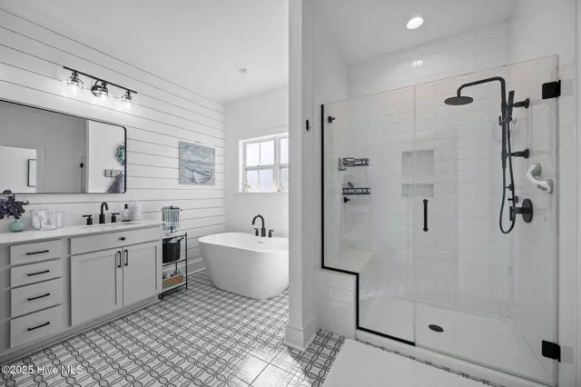 $609,000 | 1058 Buckley Drive, Grimesland, NC 27837