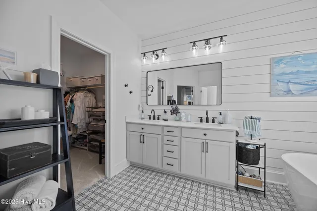 $609,000 | 1058 Buckley Drive, Grimesland, NC 27837