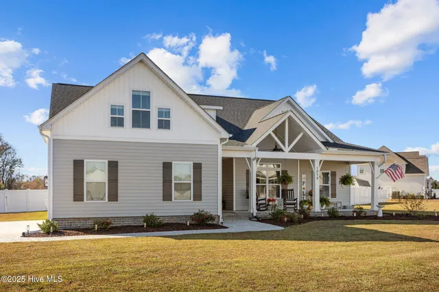 $609,000 | 1058 Buckley Drive, Grimesland, NC 27837