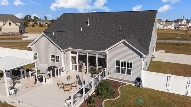 $609,000 | 1058 Buckley Drive, Grimesland, NC 27837