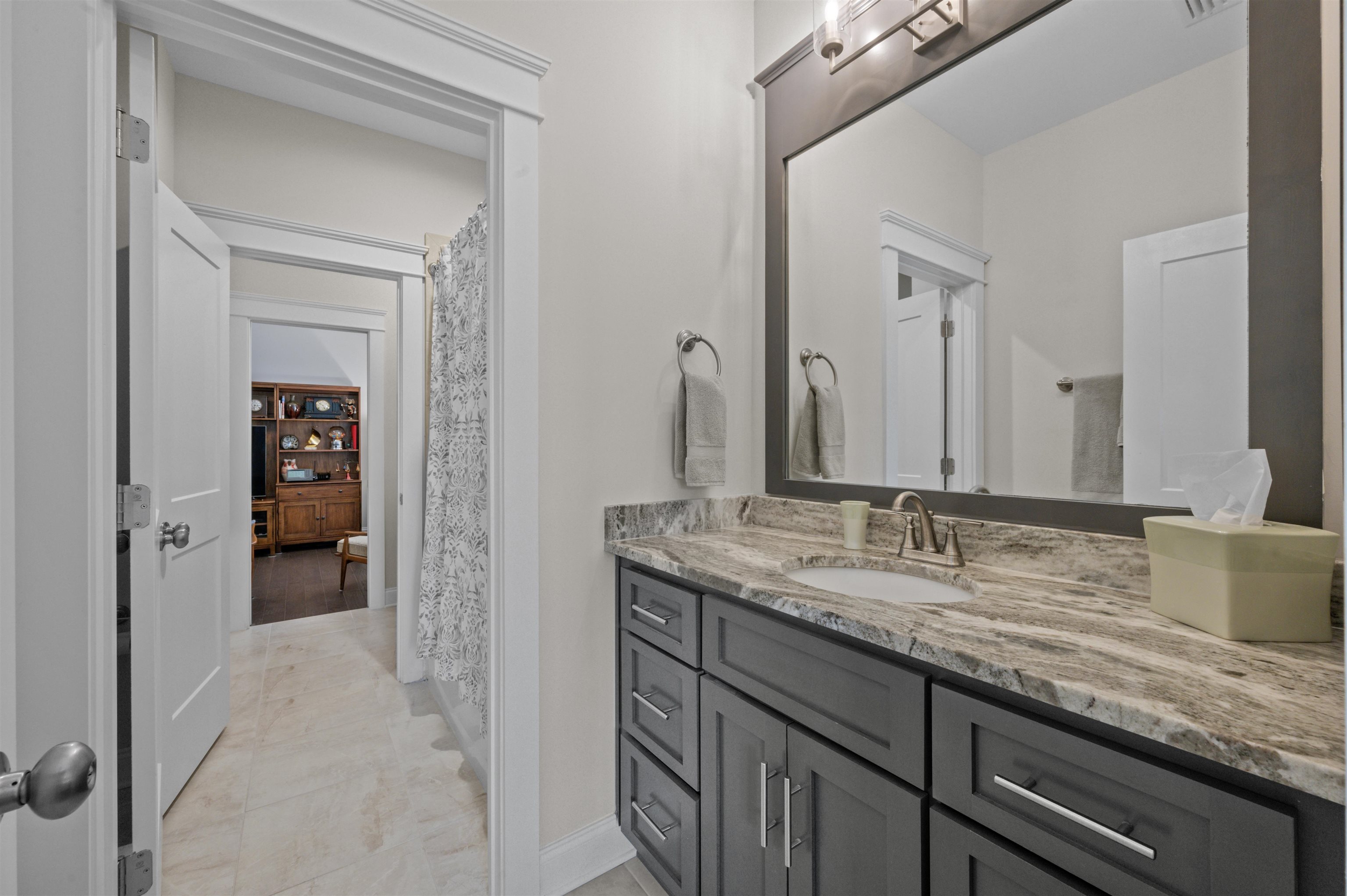 453 Fortune Drive Fairhope, AL 36532 - Photo 37 of 79 Bathroom