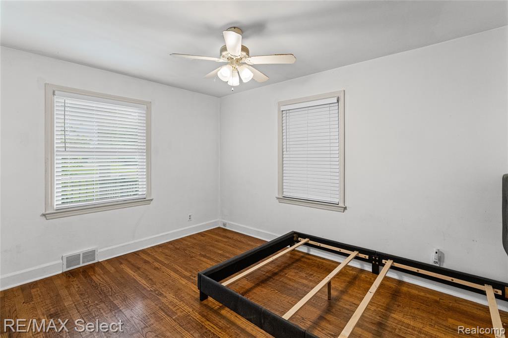 7173 Porter Road Grand Blanc, MI 48439 - Photo 18 of 35