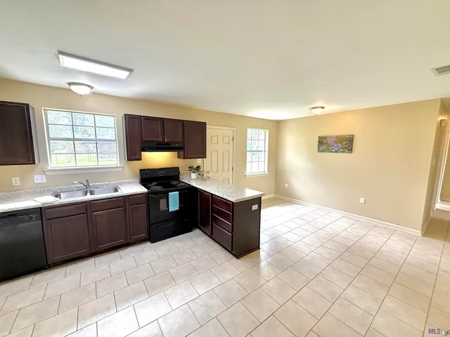 $130,000 | 4204 Gwendolyn Drive, Baker, LA 70714