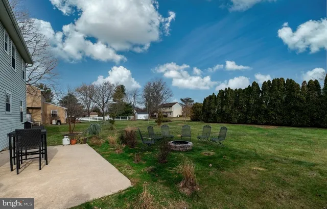 a view of a grassy field