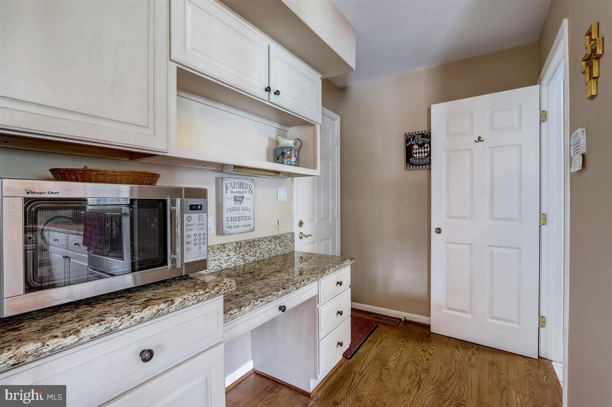 5724 Williams Road Hydes, MD 21082 - Photo 8 of 76 Kitchen