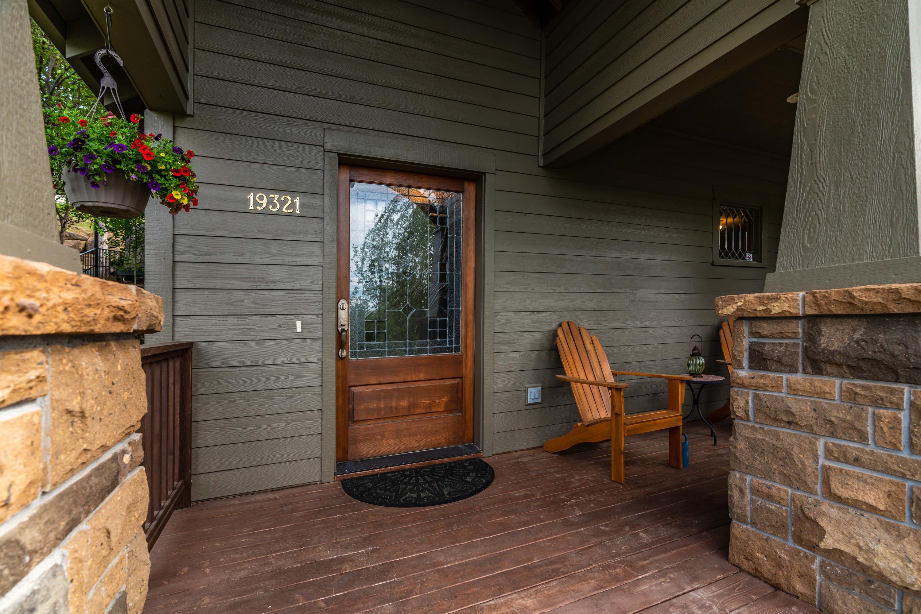 19321 Brookside Way Bend, OR 97702 - Photo 3 of 42 19321 Brookside Way, Bend-14
