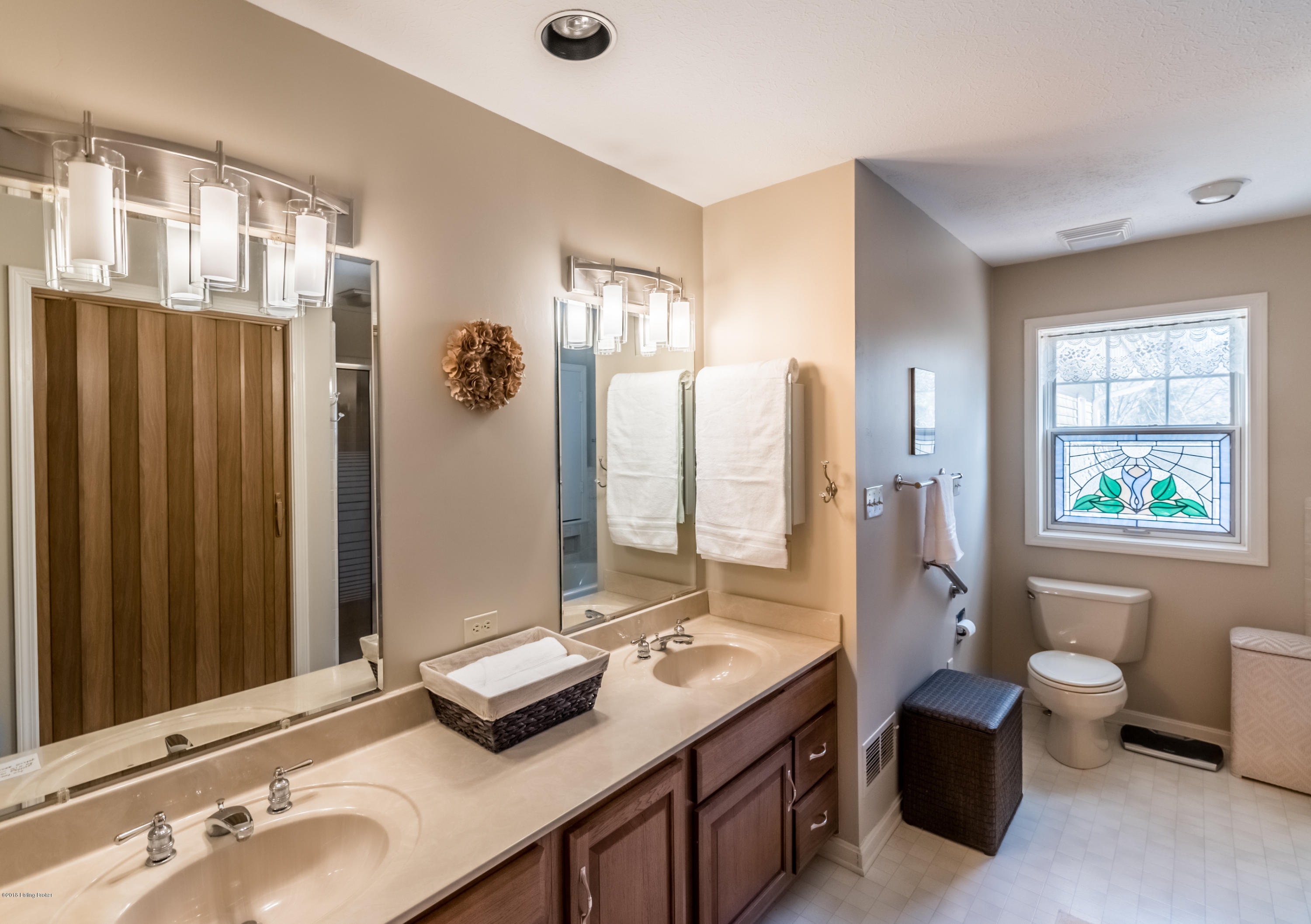 8810 Charing Cross Road Louisville, KY 40222 - Photo 35 of 47 8810 Charing Cross Rd Lville-34