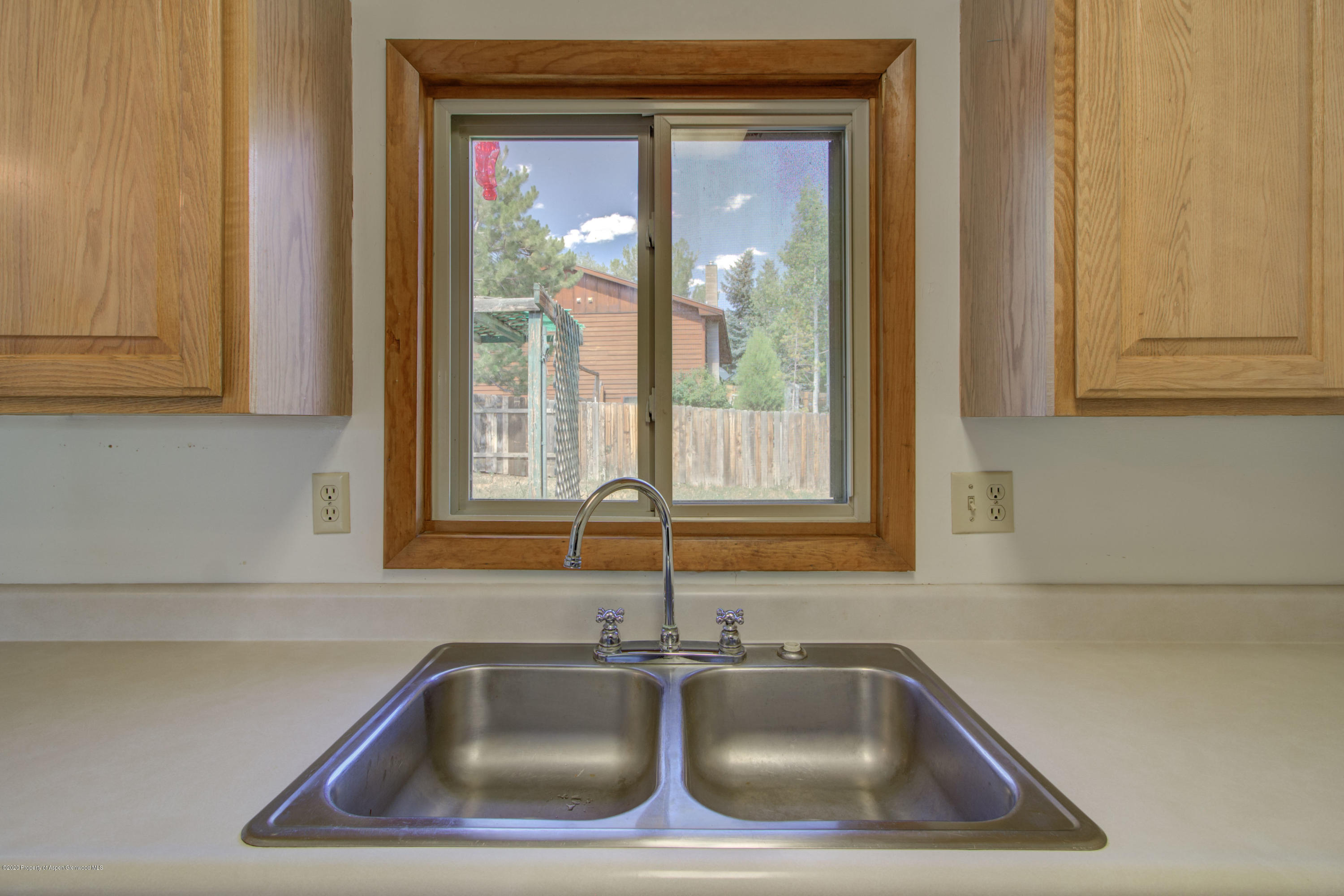 701 Riford Road Craig, CO 81625 - Photo 8 of 57 IMG_3011_2_3_4_5