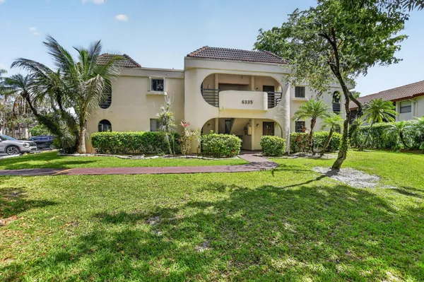 $330,000 | 6335 Longboat Lane West, Unit E104, Boca Raton, FL 33433