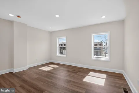 $234,900 | 1831 West 4th Street, Wilmington, DE 19805