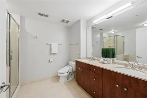 $390,000 | 565 West Quincy Street, Unit 609, Chicago, IL 60661