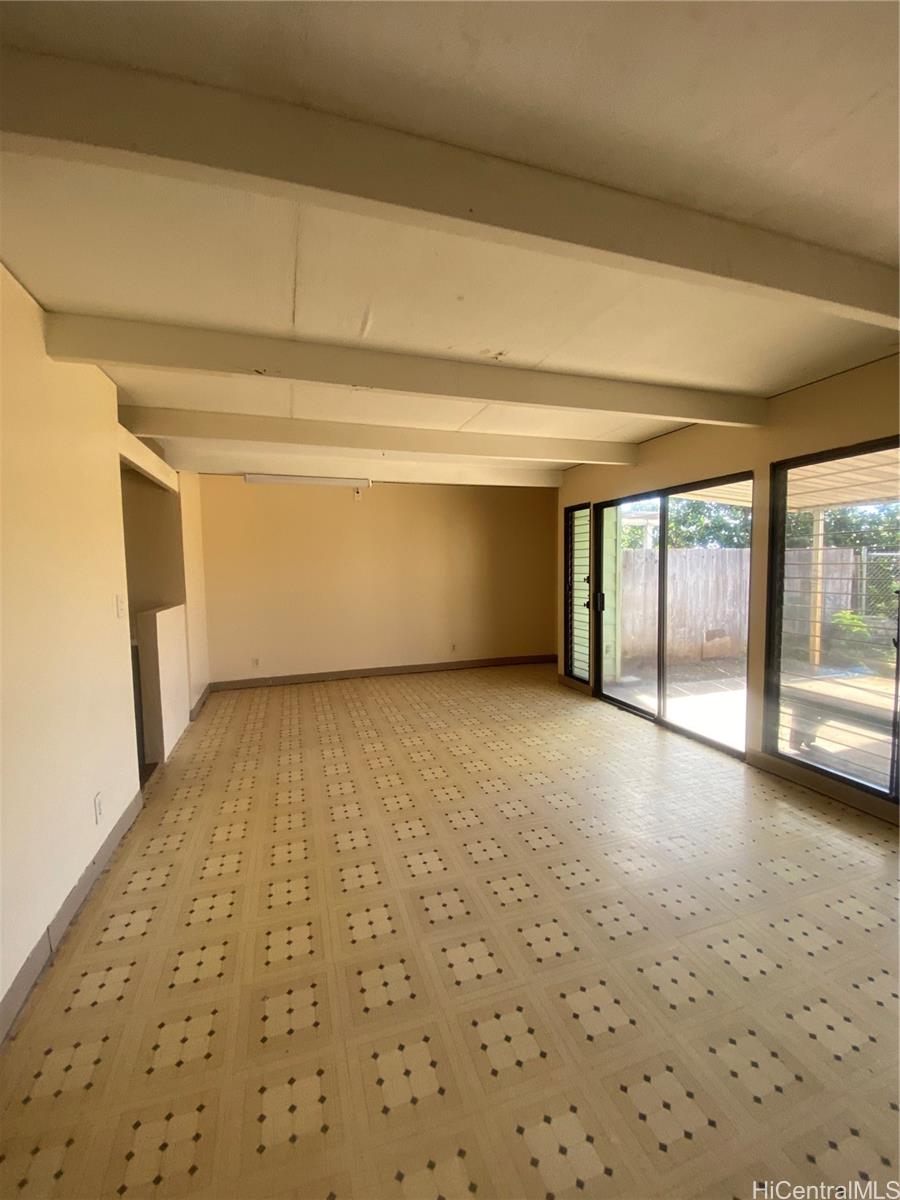 87-213 Helelua Street, Unit 4 Waianae, HI 96792 - Photo 3 of 21