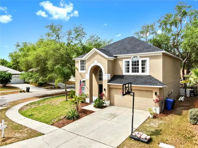 $429,900 | 934 Grand Canyon Drive, Valrico, FL 33594