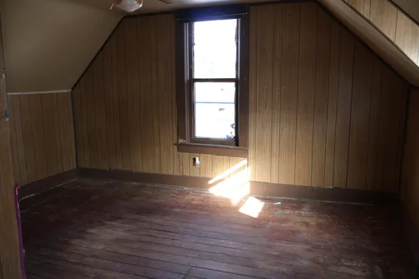 $69,900 | 713 5th Avenue, Eau Claire, WI 54703