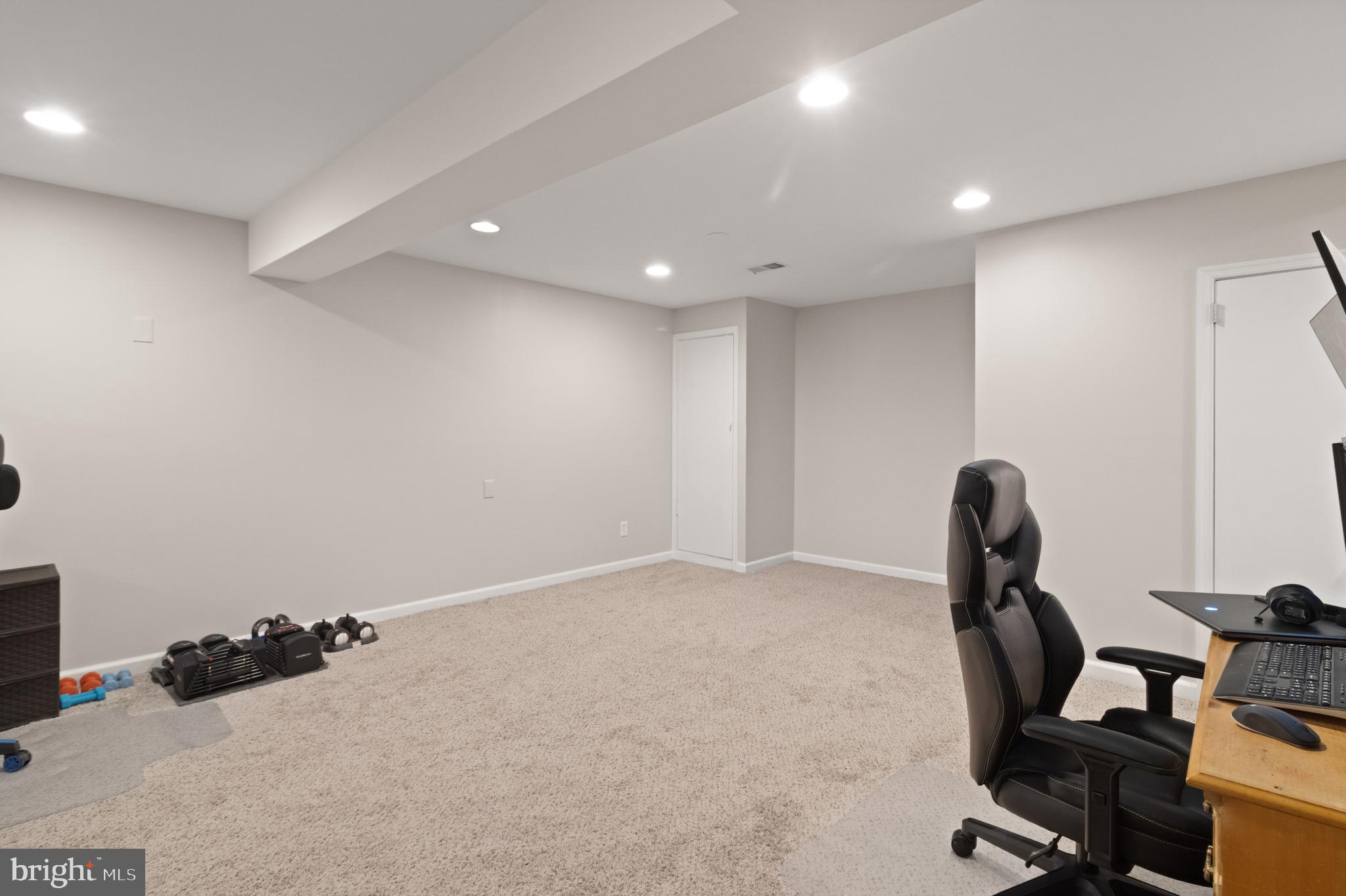 8573 Tyrolean Way Springfield, VA 22153 - Photo 26 of 32 a view of workspace with gym equipment