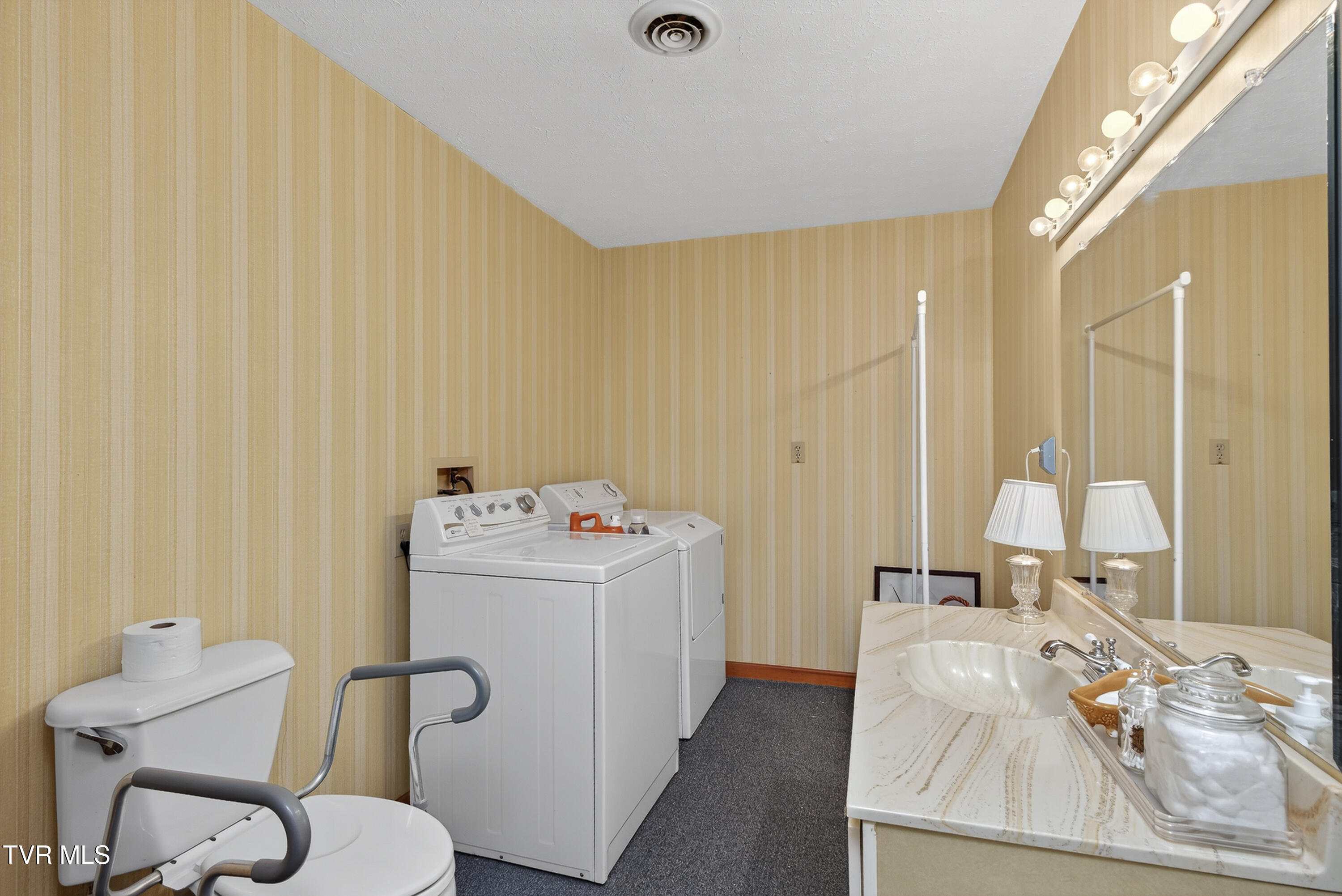 22231 Sandcastle Road Abingdon, VA 24211 - Photo 32 of 41 22231-Sandcastle-Rd-Abingdon-VA Matt-Smi