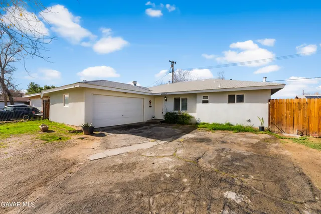 $380,000 | 45323 Andale Avenue, Lancaster, CA 93535