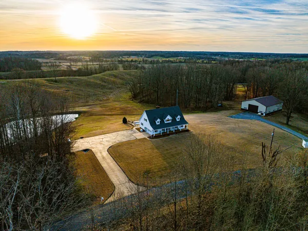 $749,000 | 5030 Rogers Marshall Road, Union City, TN 38261