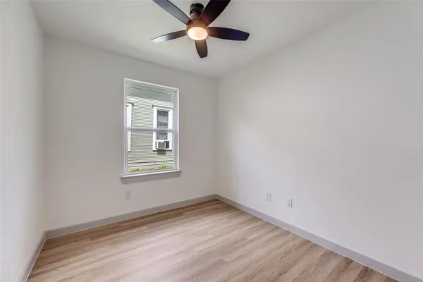 $1,400 | 1509 Locust Street, Unit B, Commerce, TX 75428