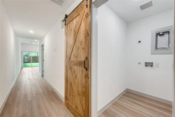 $1,400 | 1509 Locust Street, Unit B, Commerce, TX 75428