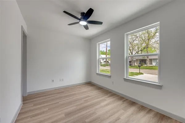 $1,400 | 1509 Locust Street, Unit B, Commerce, TX 75428