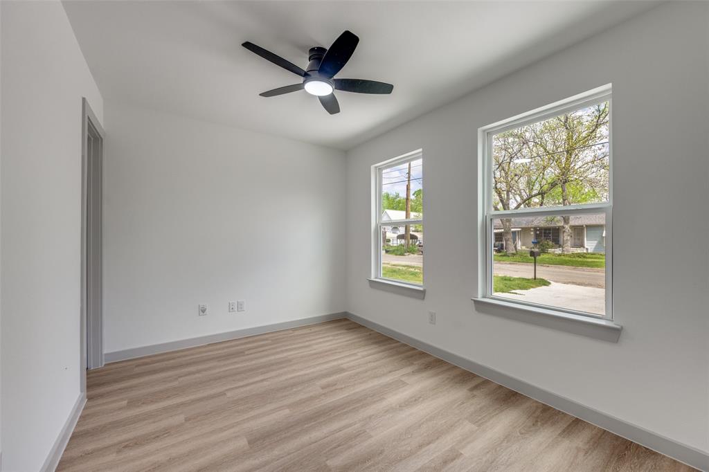 1509 Locust Street, Unit B Commerce, TX 75428 - Photo 7 of 13