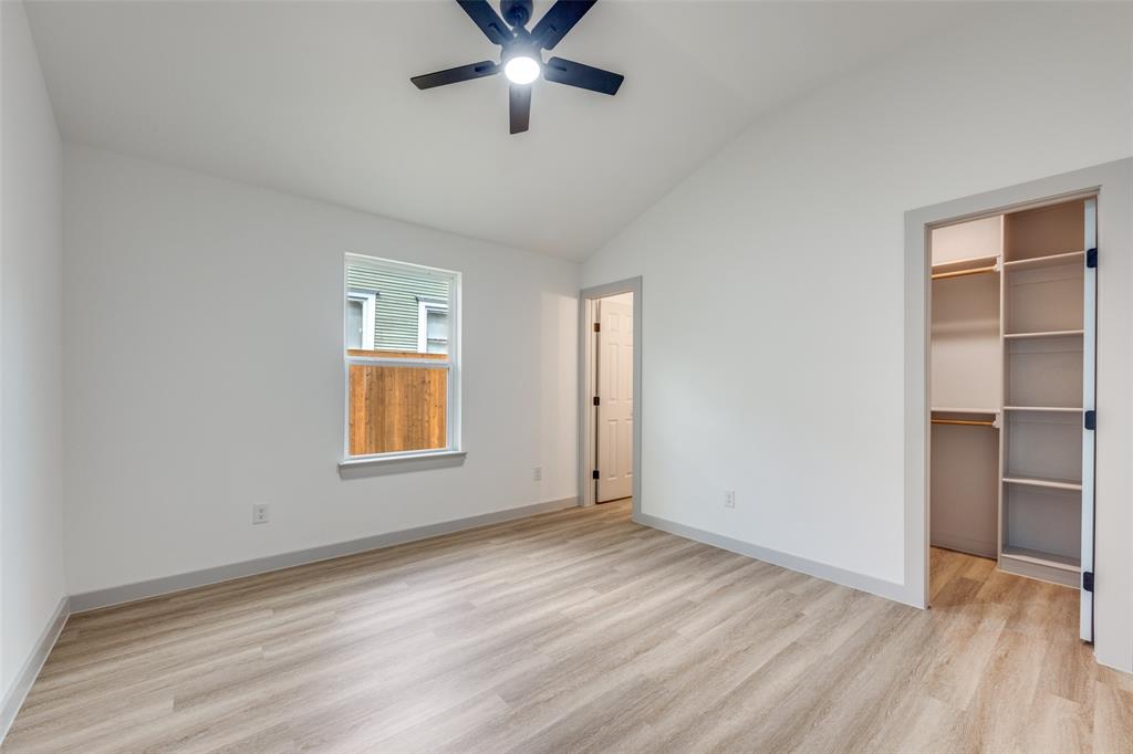 1509 Locust Street, Unit B Commerce, TX 75428 - Photo 9 of 13